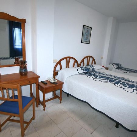 Hotel Candano Isla Plana Esterno foto